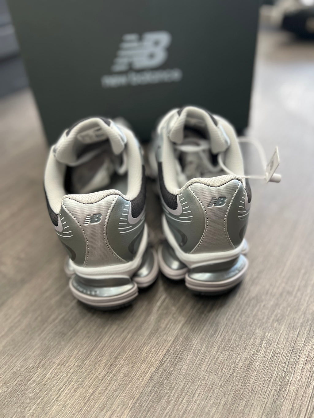 New balance 2000
