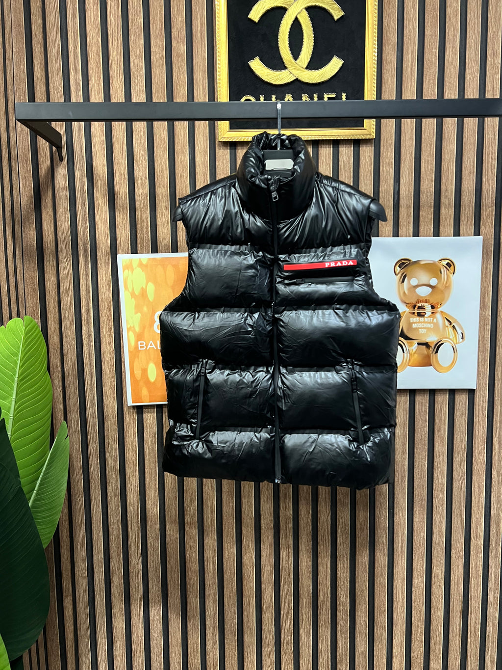 Prada αμάνικο p-101