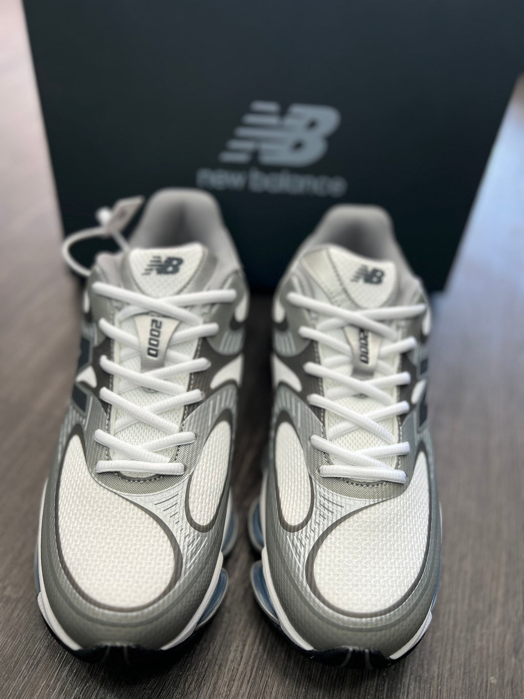 New balance 2000
