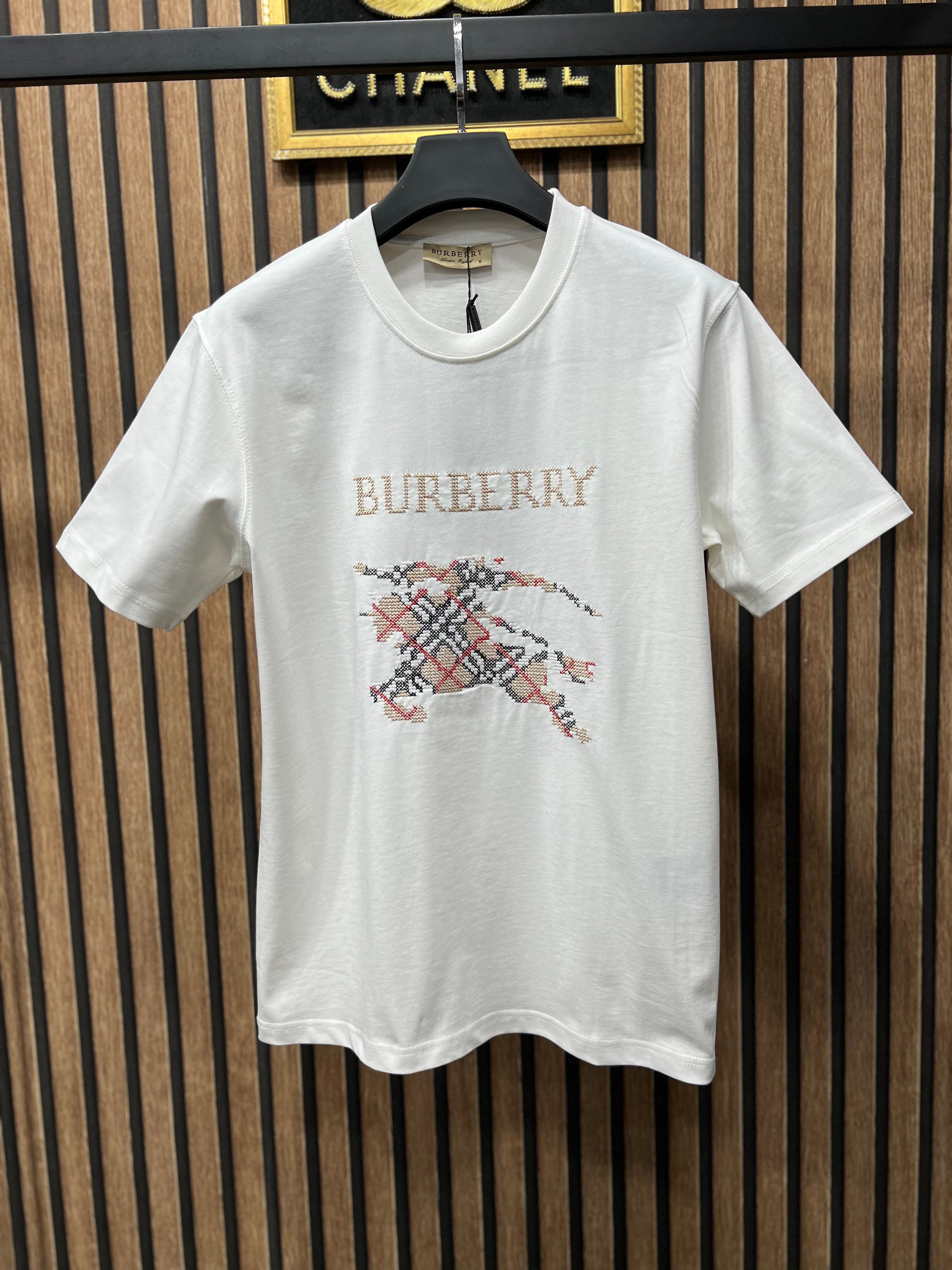 T-shirt Burberry b-2999