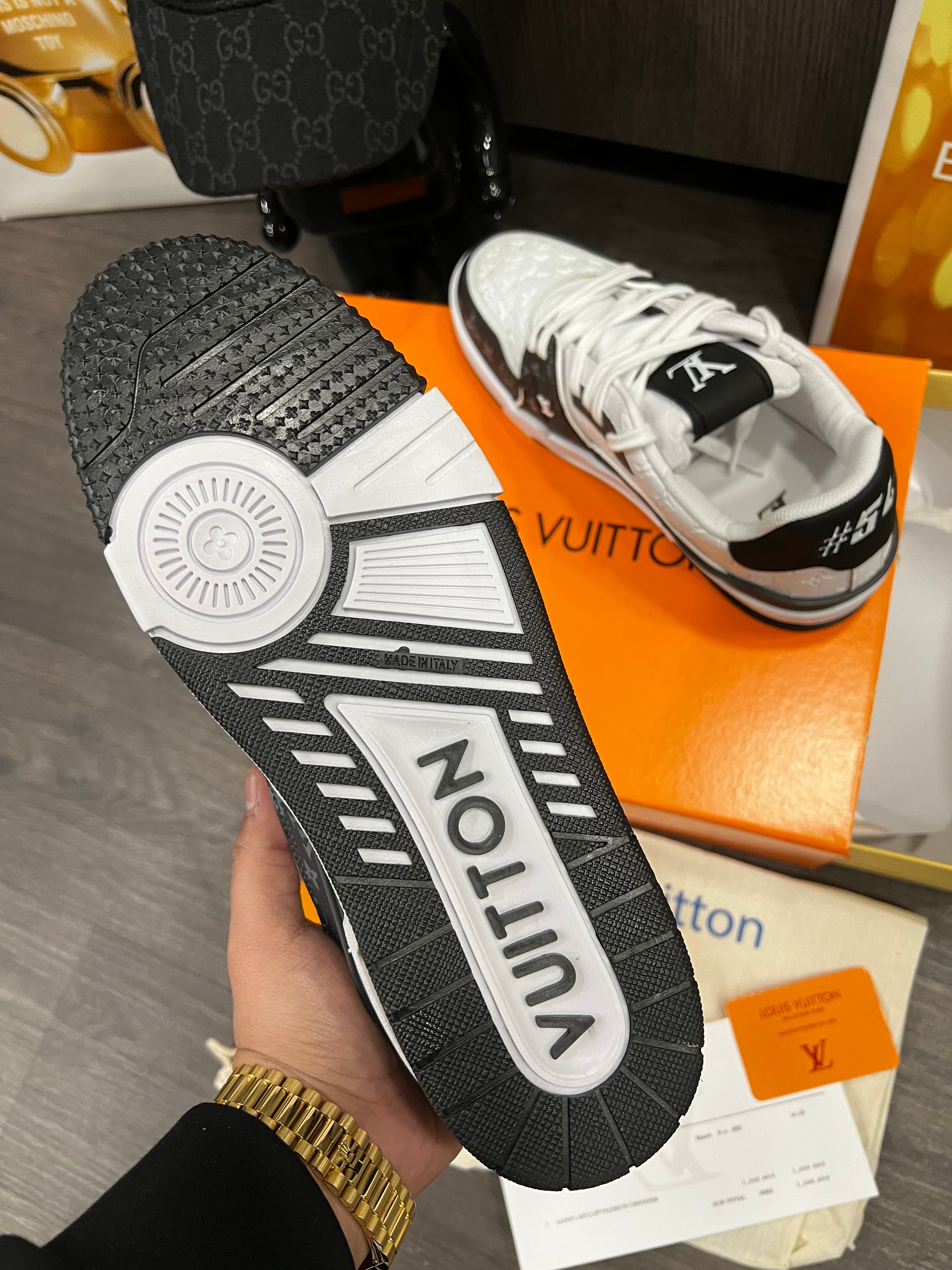 Sneakers  Louis Vuitton Lv trainers  low trainers #54 l-238