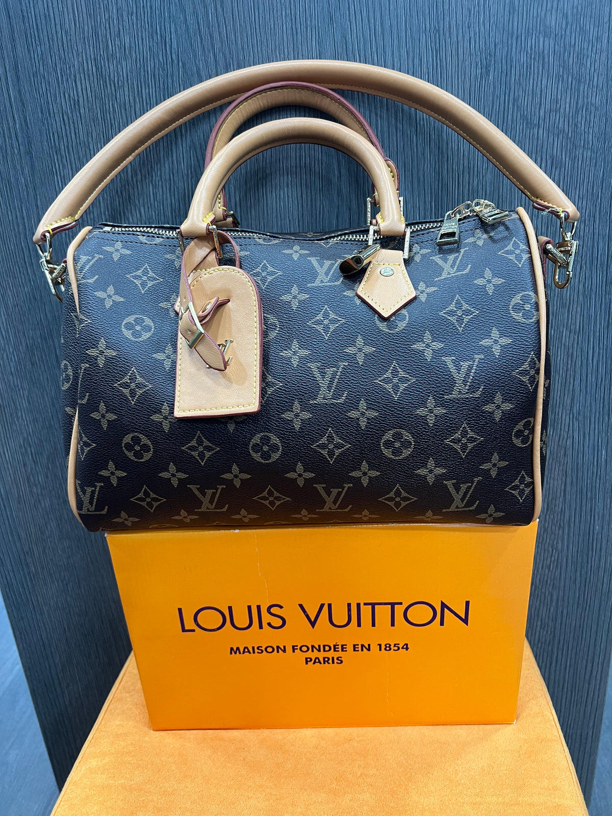 Τσάντα Louis Vuitton  Speedy Bandoulière monogram L-10