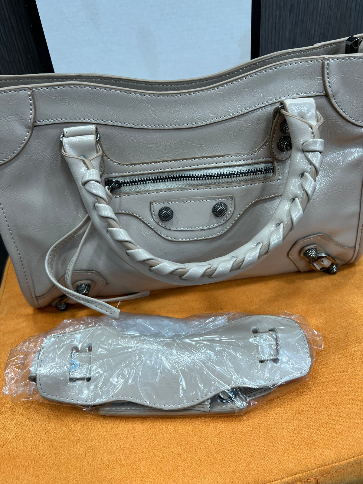 Τσάντα Balenciaga  Le City bag b-2050