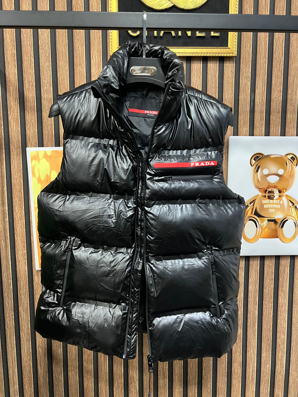 Prada αμάνικο p-101