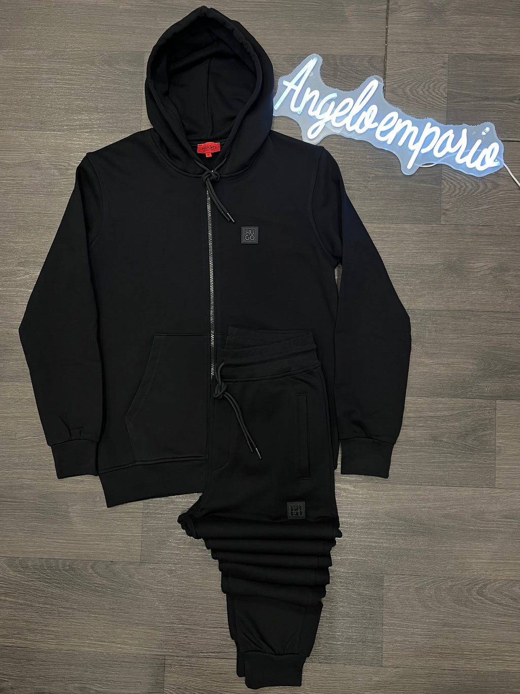 Hugo Boss σετ  με ζακέτα h-141