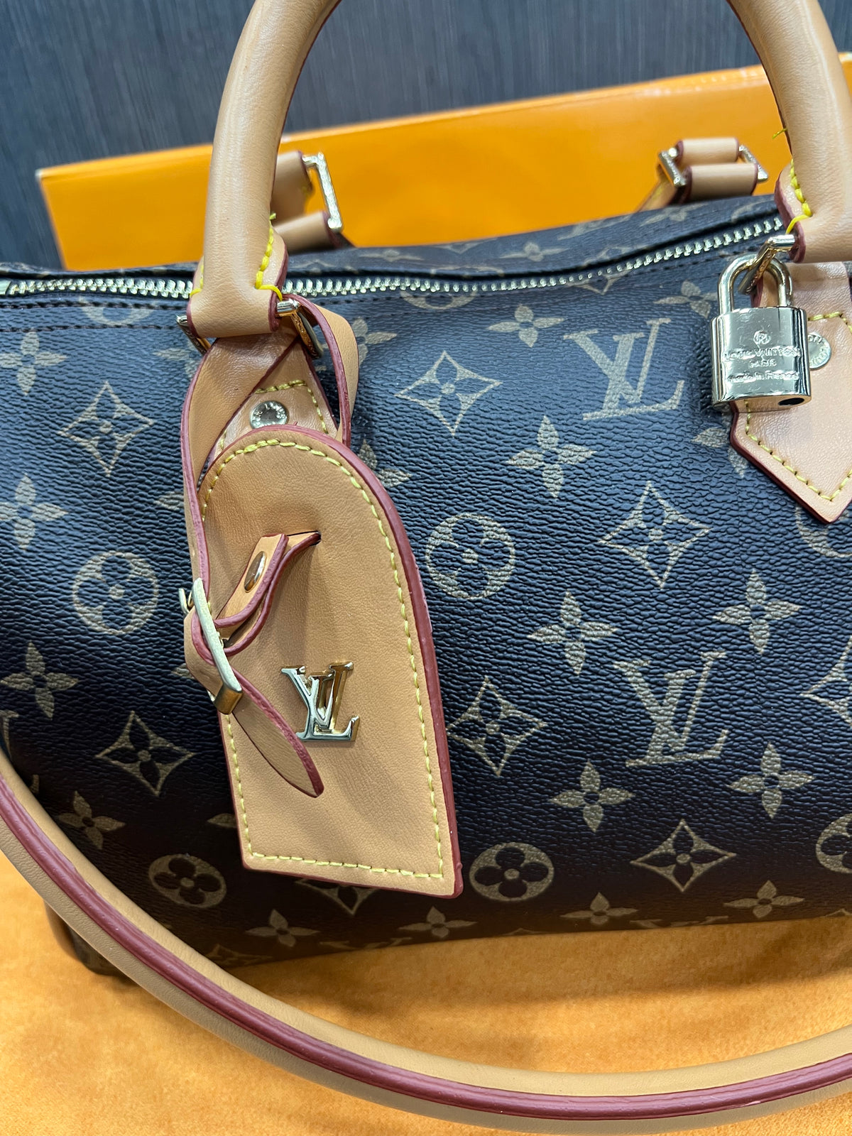Τσάντα Louis Vuitton  Speedy Bandoulière monogram L-10