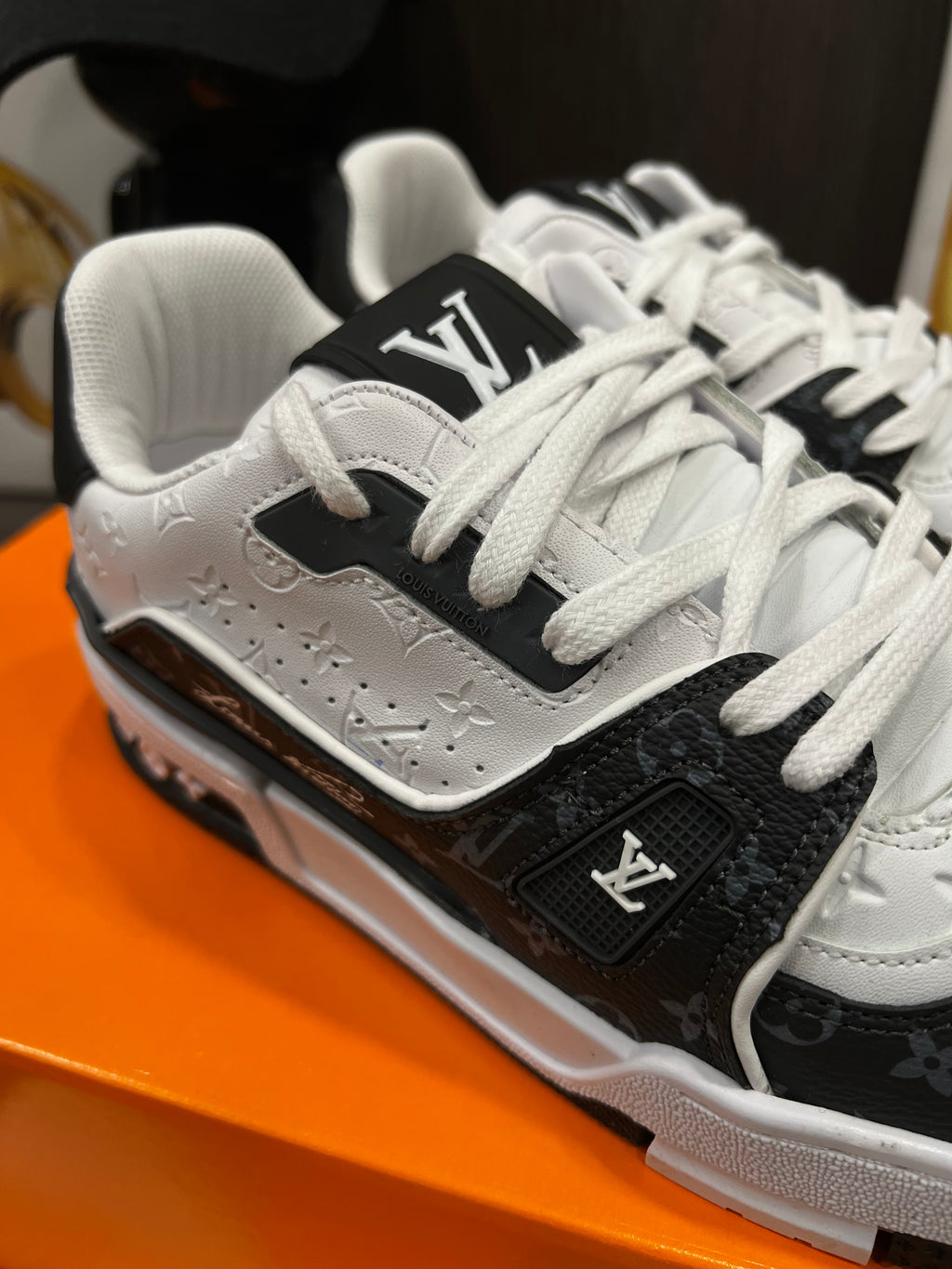 Sneakers  Louis Vuitton Lv trainers  low trainers #54 l-238