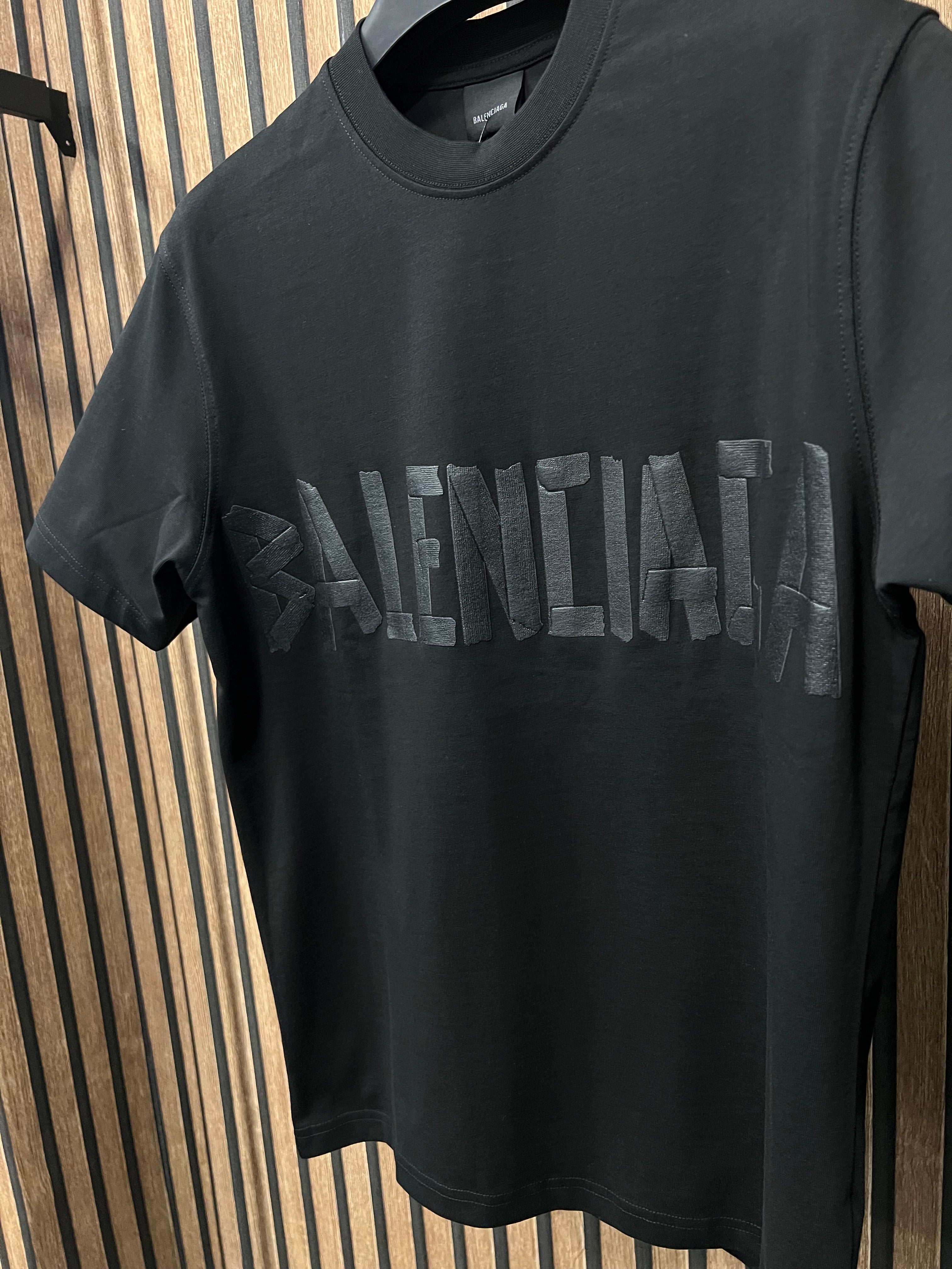 T-shirt Balenciaga b-1012