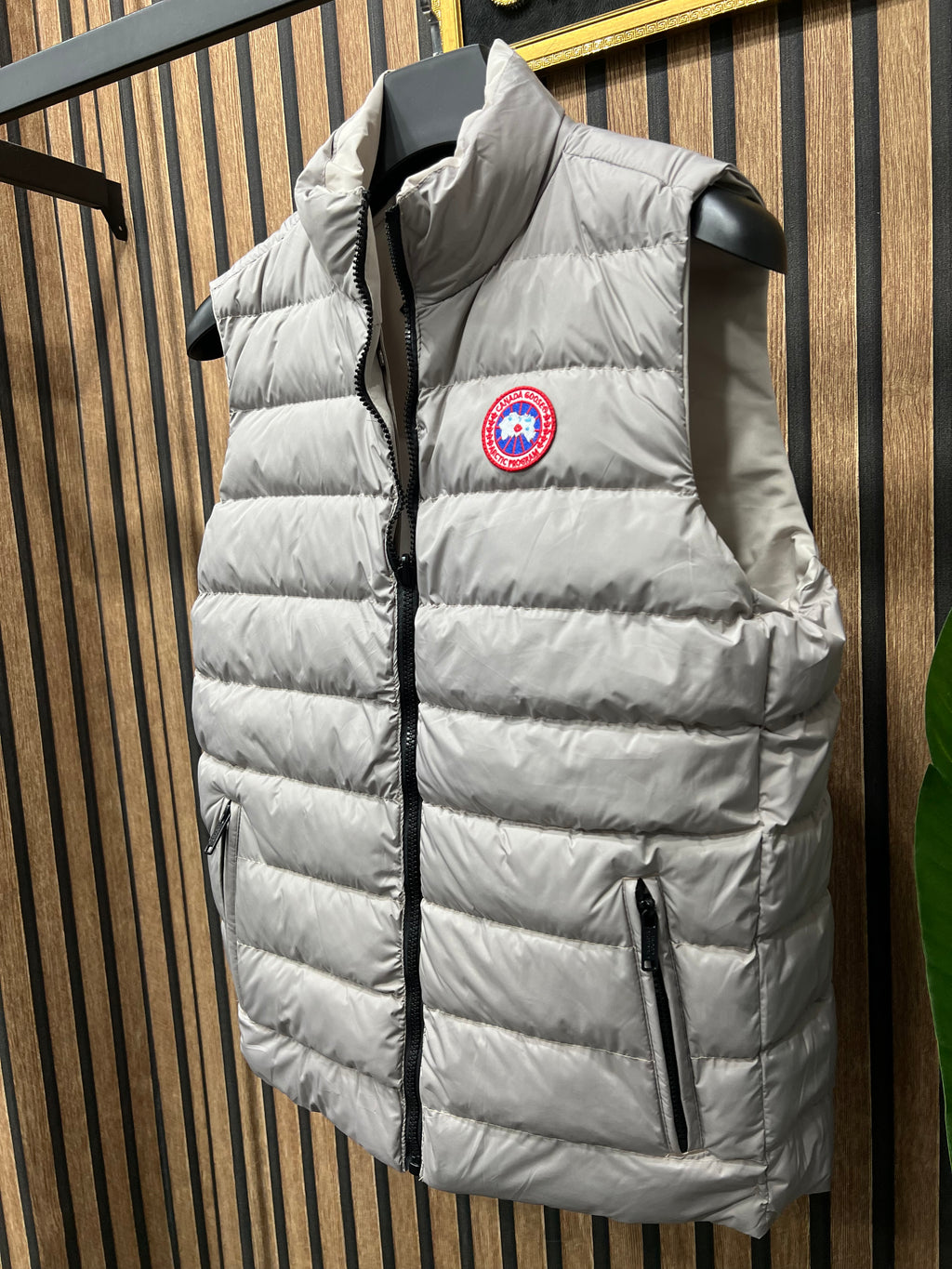 Αμάνικο Canada goose διπλής όψεως c-3108