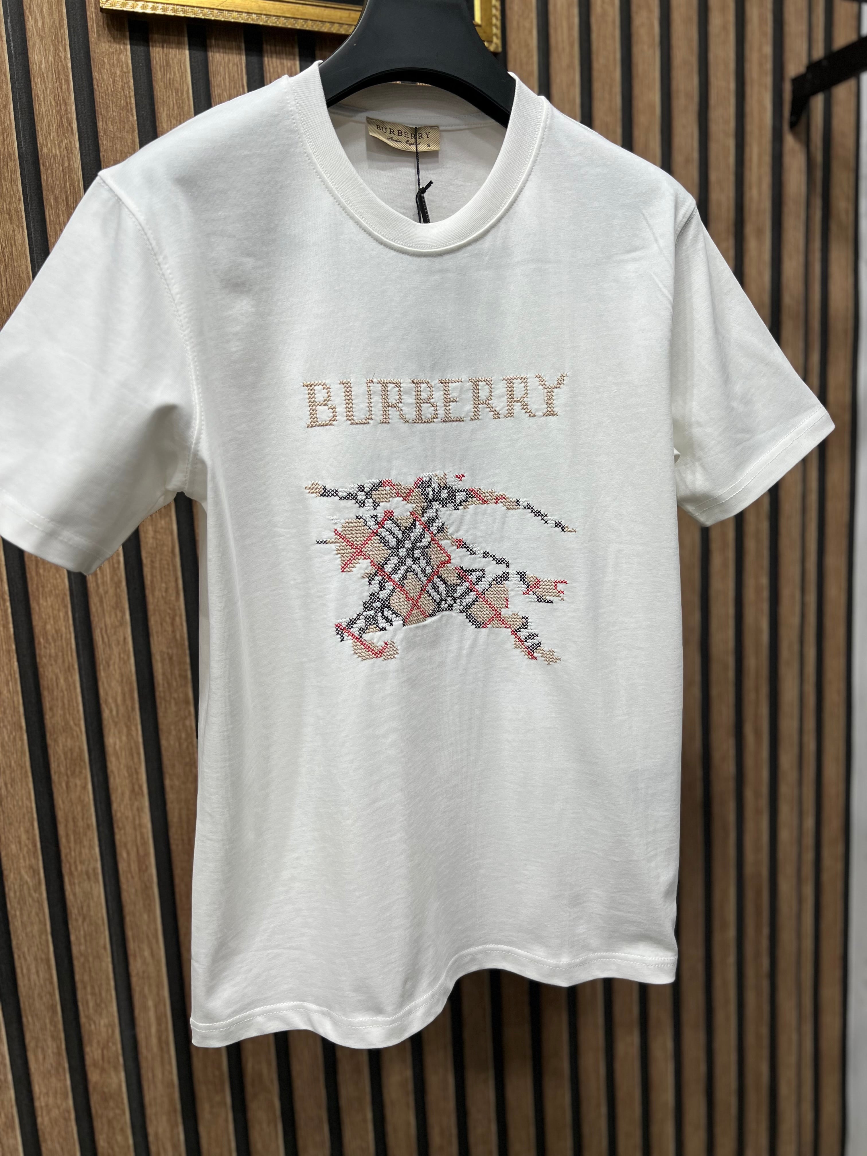T-shirt Burberry b-2999