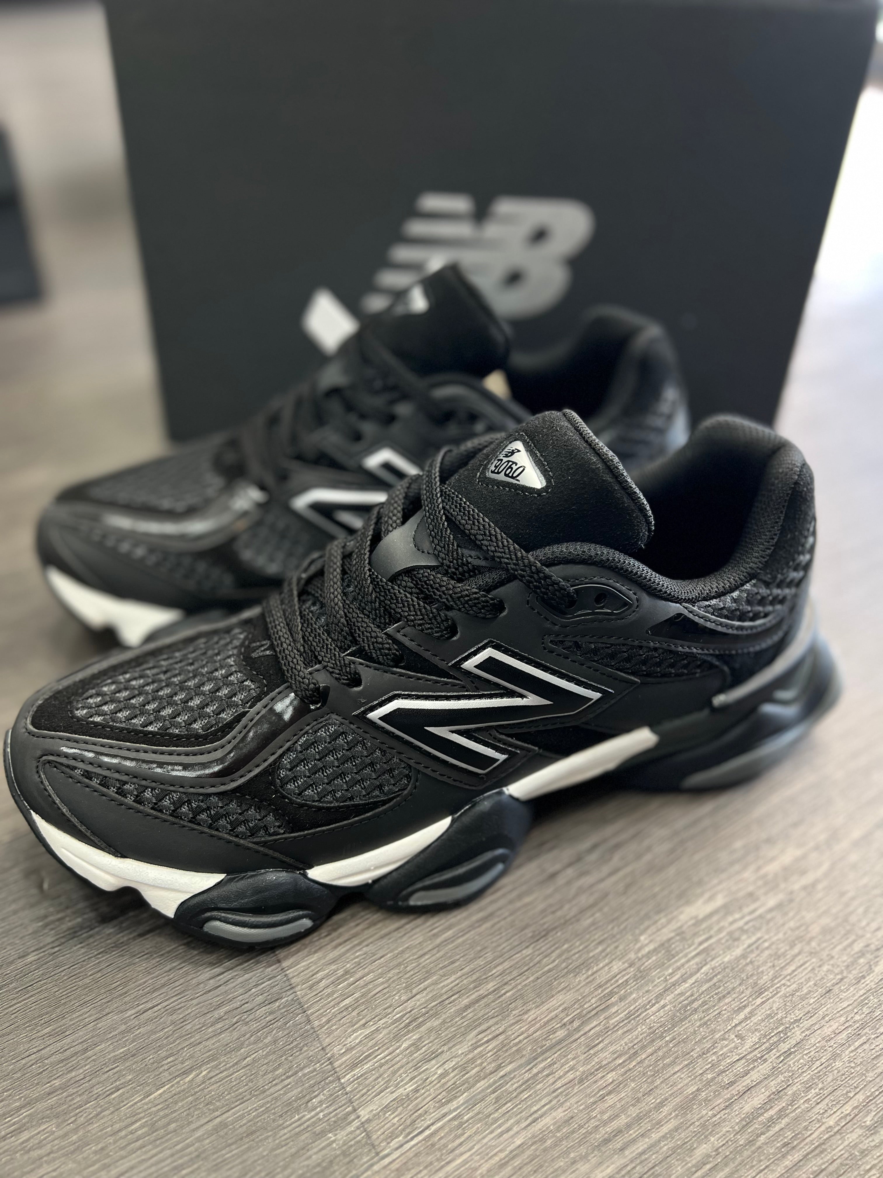 New balance 9060