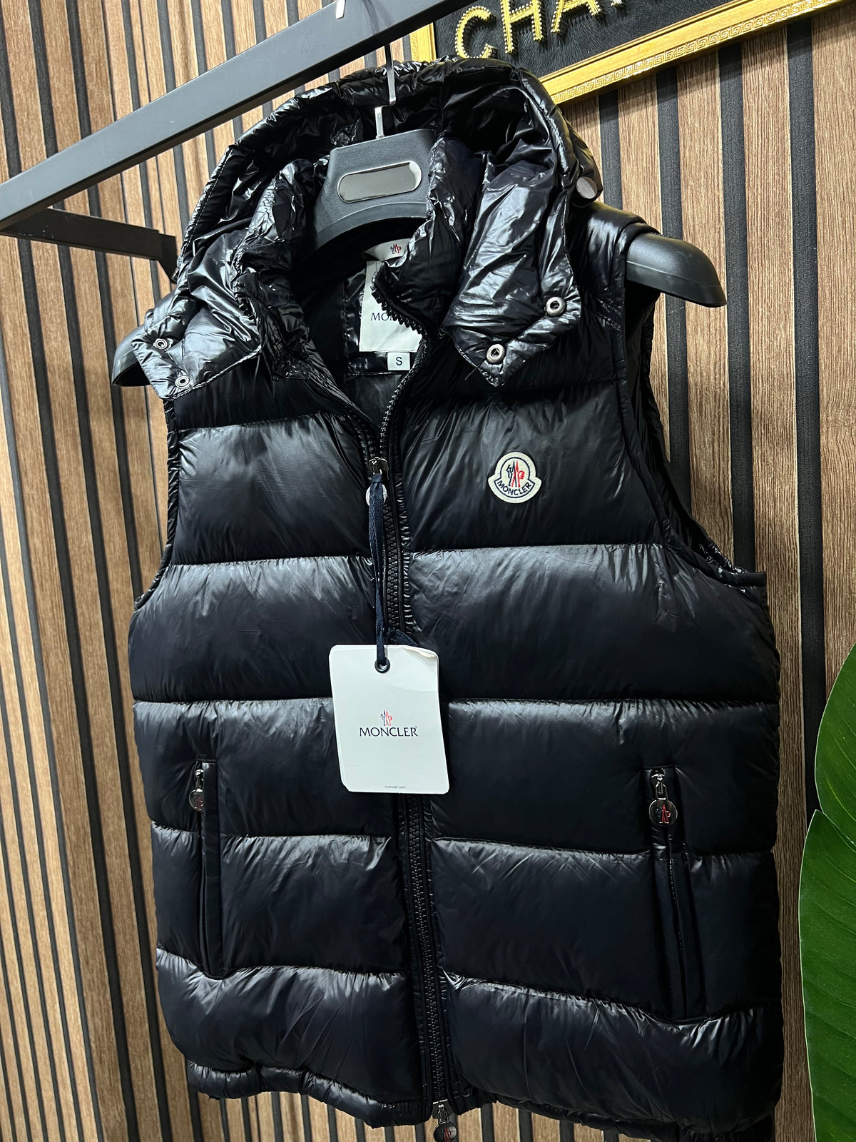 Αμάνικο Moncler maya m-0980