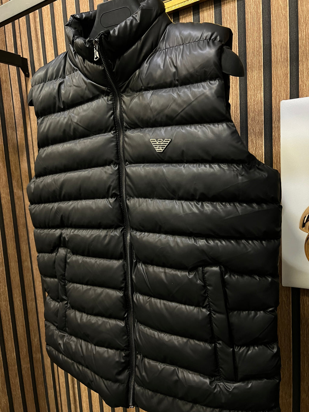 Emporio Armani EA7  αμάνικο e-1016