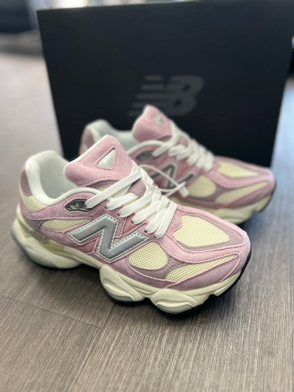 New balance 9060
