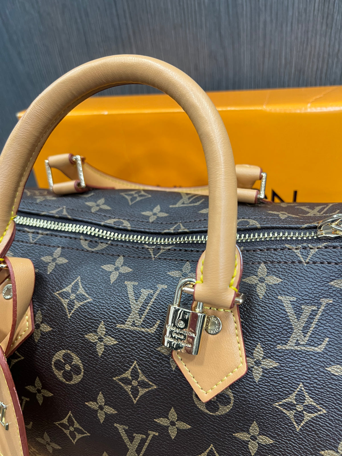 Τσάντα Louis Vuitton  Speedy Bandoulière monogram L-10