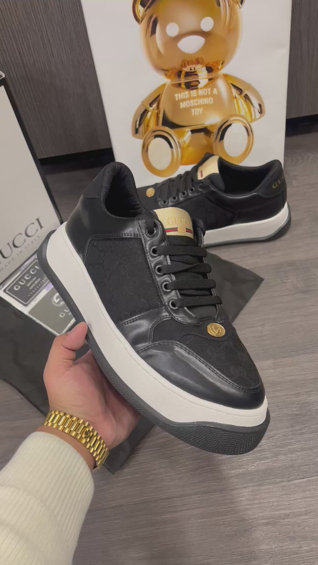 Sneakers  Gucci g-90